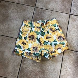 Bullhead Sunflower 🌻 Shorts